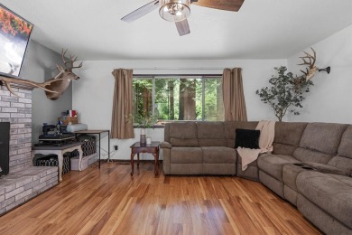 Tucked beneath towering redwoods on a full acre, this 2-bedroom - photo 12