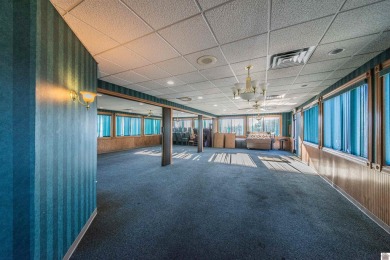 GREAT BUILDING just under 5000 sqft. already set up for a - photo 14
