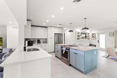*Sail into luxury in Wilton Manors! This revamped waterfront - photo 15