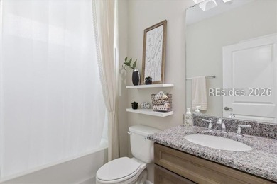 Wake up to sparkling lake views and enjoy the ultimate - photo 18