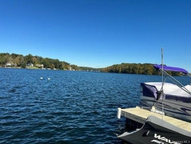 Lake Lot For Sale in Mahopac, New York