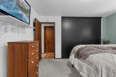 Tucked beneath towering redwoods on a full acre, this 2-bedroom - photo 26
