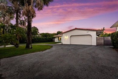*Sail into luxury in Wilton Manors! This revamped waterfront - photo 27