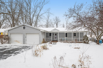 Pickerel Lake - Kalamazoo County Home Sale Pending in Scotts Michigan