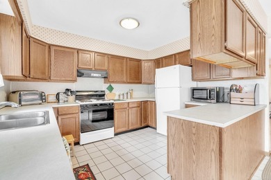 Welcome to your private retreat on the shores of Lake Huron! - photo 8