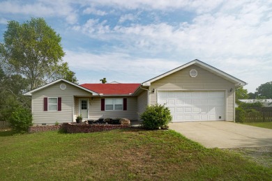 Lake Home For Sale in West Plains, Missouri