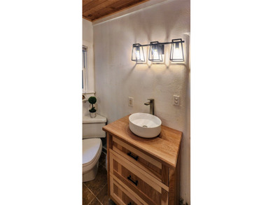 Great Fishing and a wonderful modern style home in the piney - photo 17