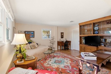 Desirable East Moriches location! This 3-bedroom, 2-bath - photo 24