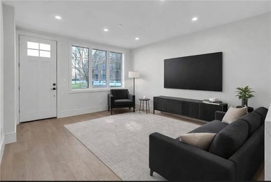 Brand New Construction Luxury Duplex Condo in Prime Bay Ridge - photo 7