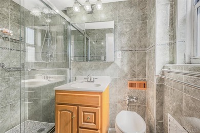 Discover this stunning renovated two-bedroom, two-full-bath coop - photo 7