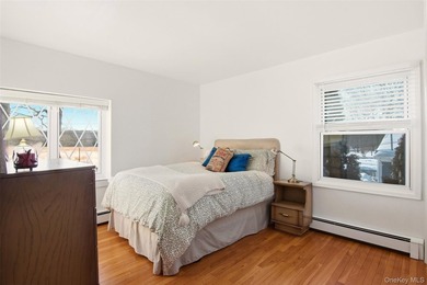 Desirable East Moriches location! This 3-bedroom, 2-bath - photo 32