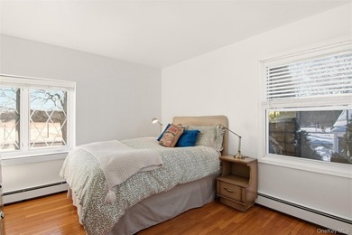 Desirable East Moriches location! This 3-bedroom, 2-bath - photo 33