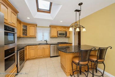 Welcome to 35 Nome Ave., an extra-large 2 family high ranch - photo 7