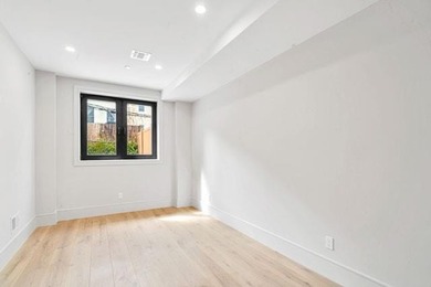 Brand New Lower-Level Duplex Condo with Backyard! SUPER LOW - photo 9
