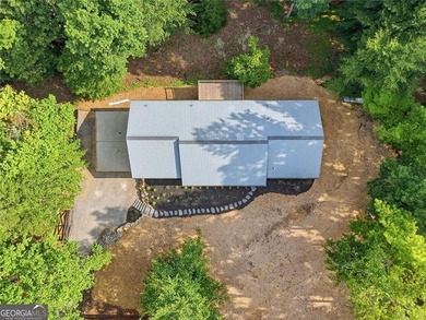 Beautifully Renovated Ranch on 2.2 Private Acres in Cherokee - photo 4