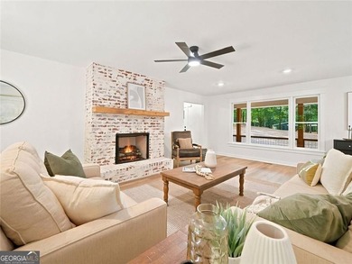 Beautifully Renovated Ranch on 2.2 Private Acres in Cherokee - photo 6