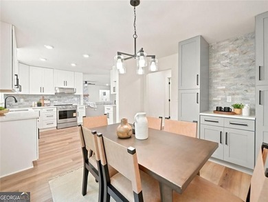 Beautifully Renovated Ranch on 2.2 Private Acres in Cherokee - photo 7