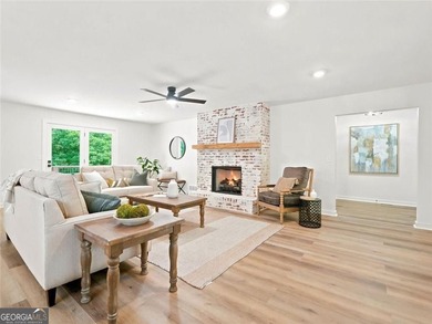 Beautifully Renovated Ranch on 2.2 Private Acres in Cherokee - photo 8