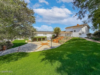 Welcome to an exceptional residence where luxury living meets - photo 2