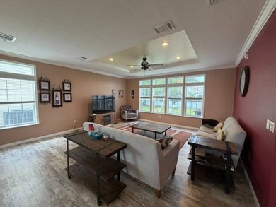 STUNNING POND & GOLF COURSE VIEWS - GOLF CART INCLUDED! - photo 9