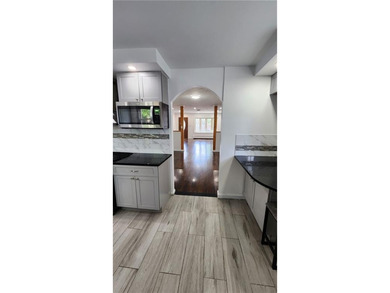 Beautifully maintained and updated single-family home offering - photo 5
