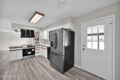 **Motivated Sellers ready for their next adventure!** Experience - photo 16
