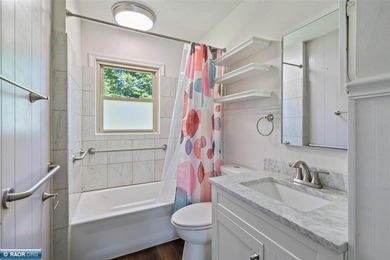 Welcome to coveted Fayal Township! This beautifully updated home - photo 17