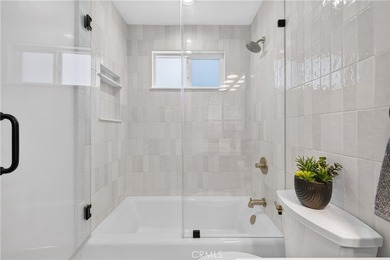 Beautifully reimagined with timeless style and thoughtful design - photo 22