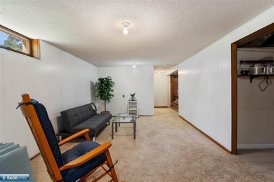 Welcome to coveted Fayal Township! This beautifully updated home - photo 23
