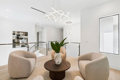 Perfectly positioned in the highly desirable Lake Floresta - photo 24