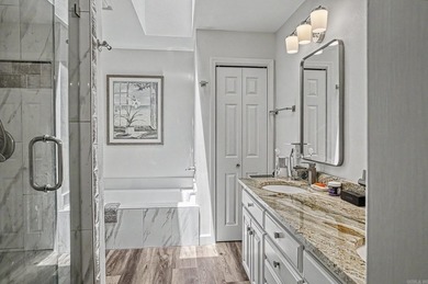 Nestled on a premier Lake Balboa street, this waterfront estate - photo 27