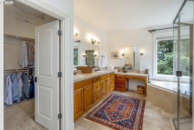 Rare Opportunity in the gated Stonegate Estates, a unique - photo 28