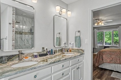 Nestled on a premier Lake Balboa street, this waterfront estate - photo 29