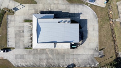 Recently built 5,003 SF meat market/restaurant on 1.059 acres