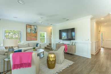 Discover the best of coastal living in Holiday House, this - photo 8