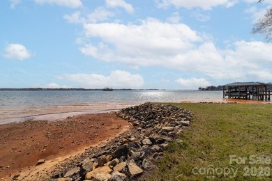 Extraordinary opportunity to secure 1.039 acres on Lake Norman - photo 11