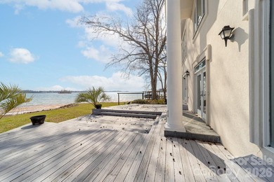 Extraordinary opportunity to secure 1.039 acres on Lake Norman - photo 15