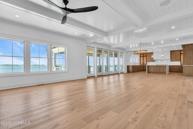 Spectacularly designed 5/6 bedroom, 6 bath bayfront home is - photo 22