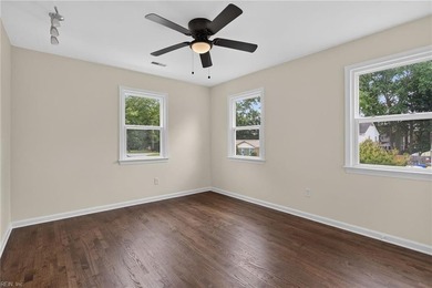 Welcome to this spacious 4-bedroom, 2.5-bath Colonial-style home - photo 22