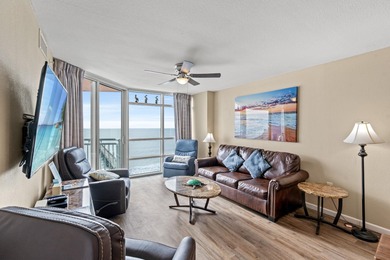 Direct Oceanfront 2 Bedroom, 2 Bath Condo with breathtaking