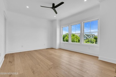 Spectacularly designed 5/6 bedroom, 6 bath bayfront home is - photo 34