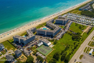 Welcome to your ocean front retreat! Located at Summer Winds in