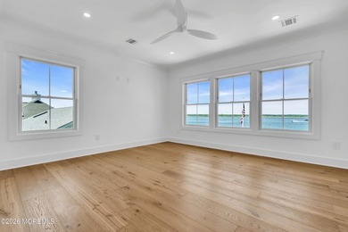 Spectacularly designed 5/6 bedroom, 6 bath bayfront home is - photo 48