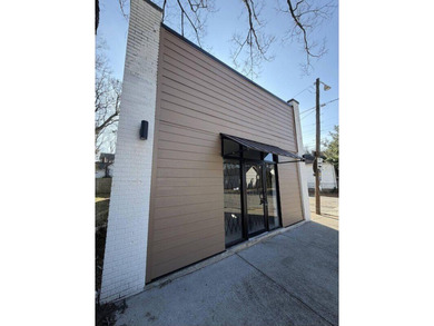 Retail | 1,078 SqFt Marketing description Commercial Property