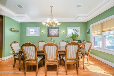 4 BEDROOMS! 4 BATHROOMS! WESTERLEIGH! Discover unparalleled - photo 6