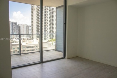 Experience luxury living in this beautifully finished unit - photo 6