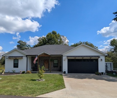 Lake Home For Sale in Hudson, Kentucky