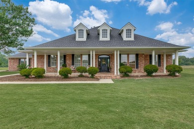 (private lake, pond, coastal) Home For Sale in Pilot Point Texas