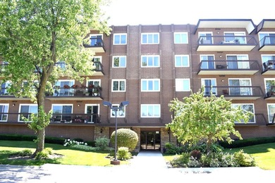 (private lake, pond, creek) Condo For Sale in Niles Illinois