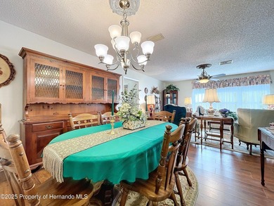 Pristine, remodeled, upgraded 4/2.5/2+ on fenced .34 acre lot - photo 15